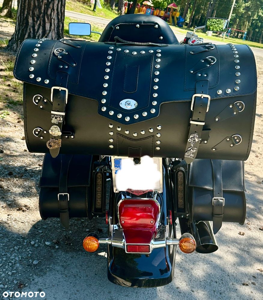 Suzuki VL 800 Volusia - Boulevard C50 - 4