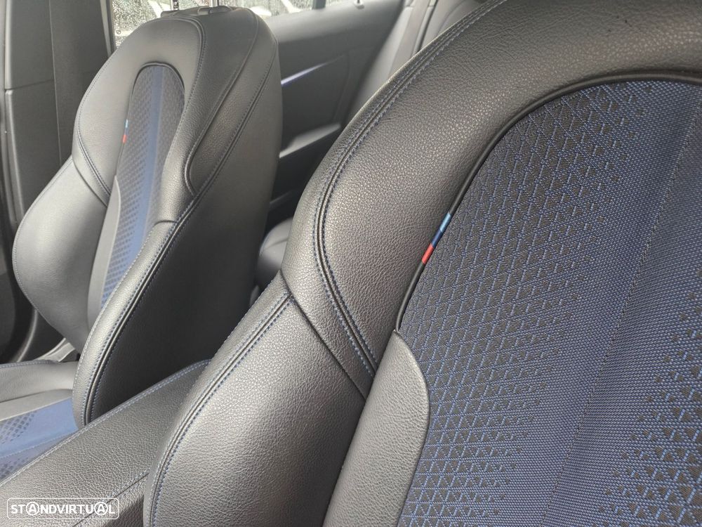 BMW 116 d Pack M - 17