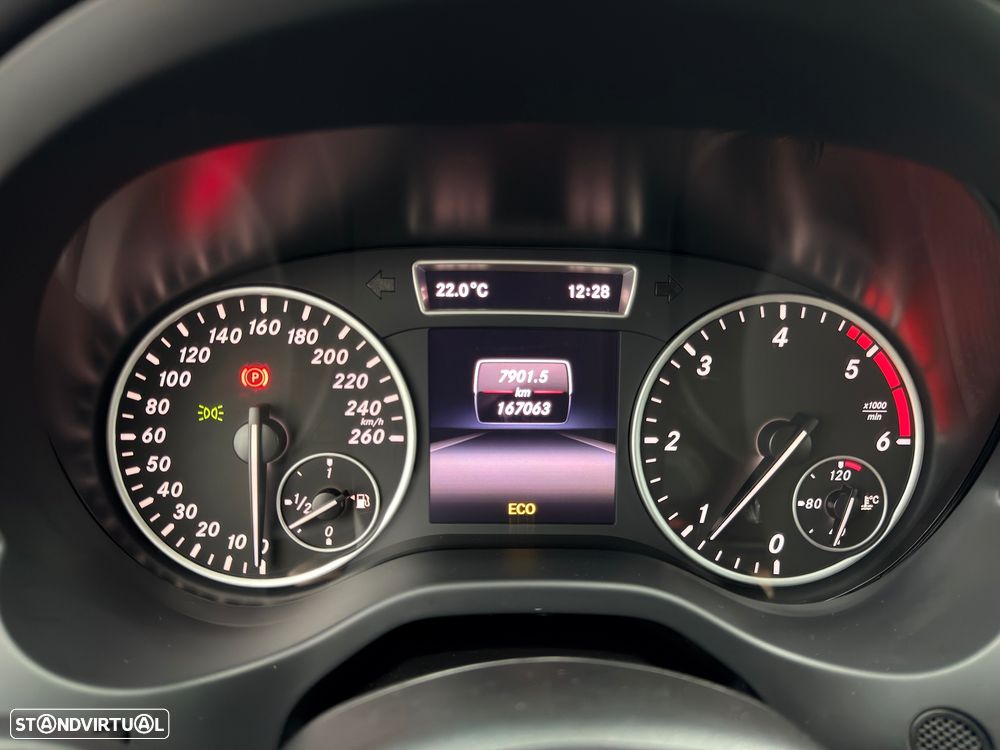 Mercedes-Benz A 180 d BlueEFFICIENCY Edition - 33
