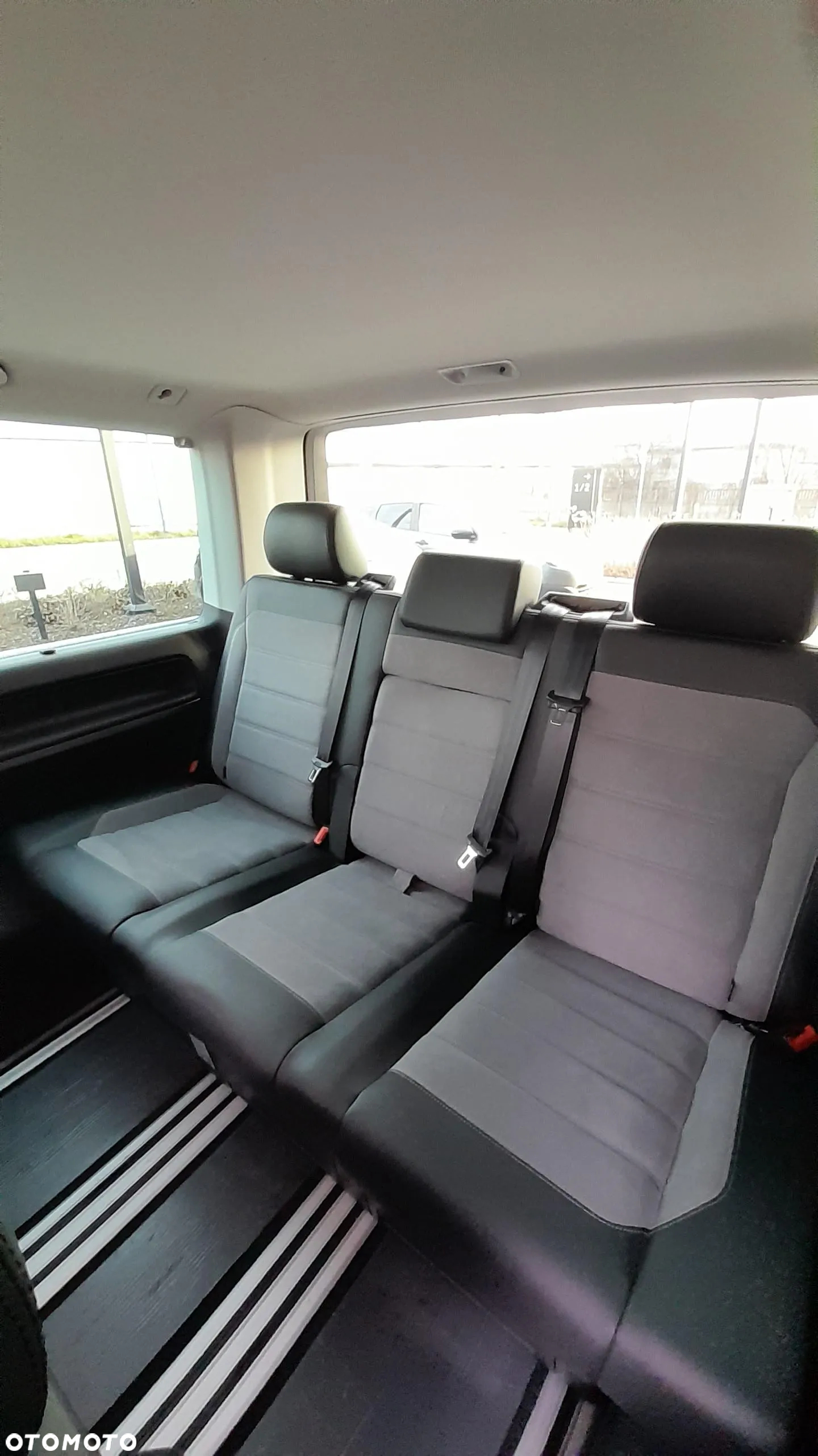 Volkswagen Multivan 6.1 2.0 TDI L1 Highline 4Motion DSG - 21