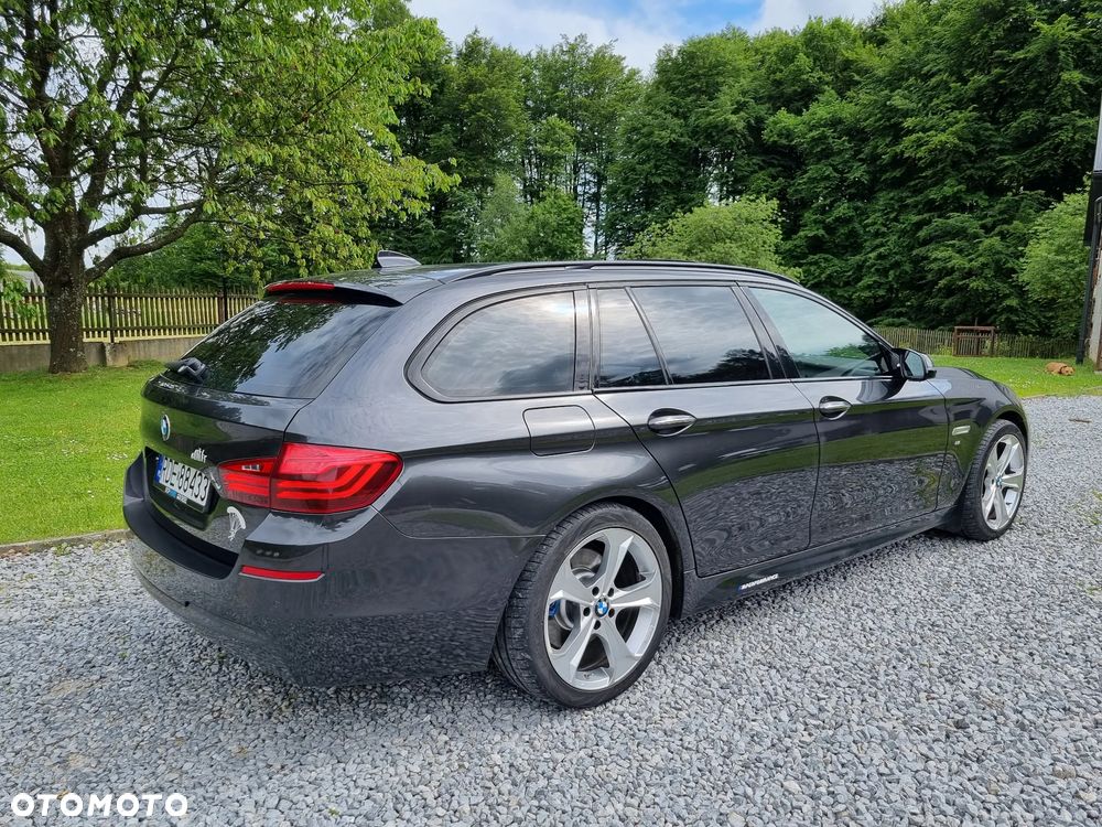 BMW Seria 5 530d xDrive - 9