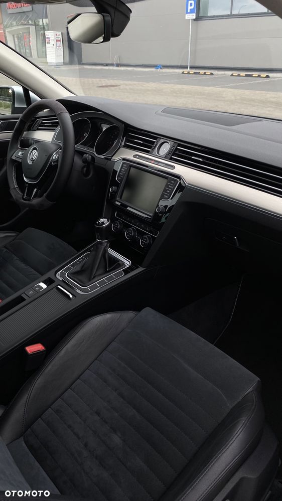 Volkswagen Passat Variant - 7