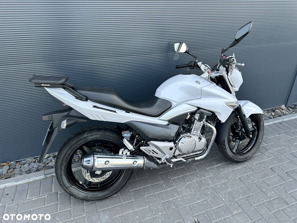 Suzuki GW 250 - 4