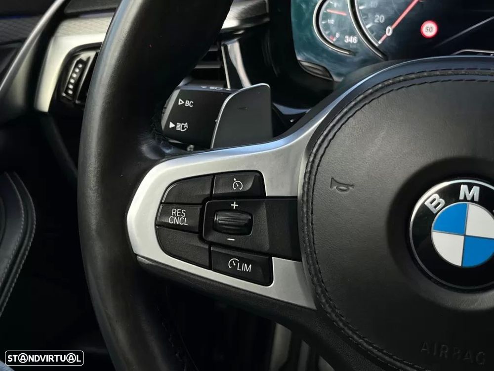 BMW 530 e iPerformance Pack M - 28