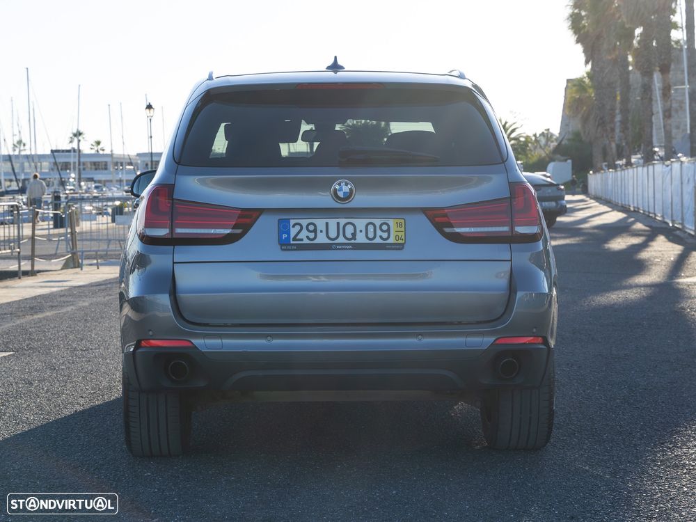 BMW X5 25 d sDrive Comfort 7L - 6