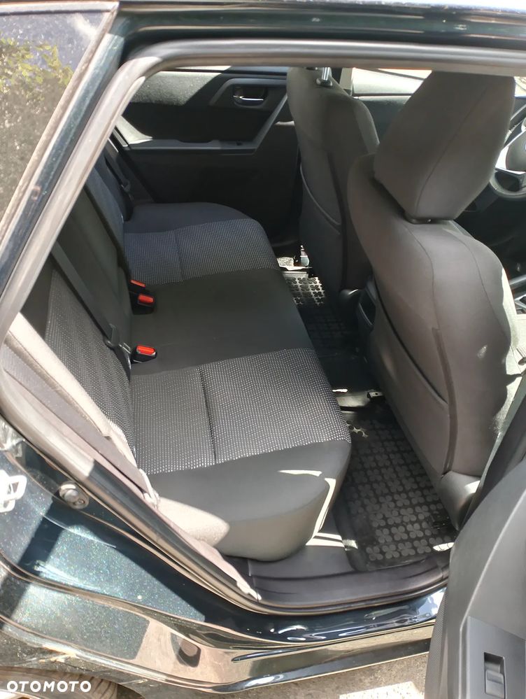 Toyota Auris 1.6 Active - 12