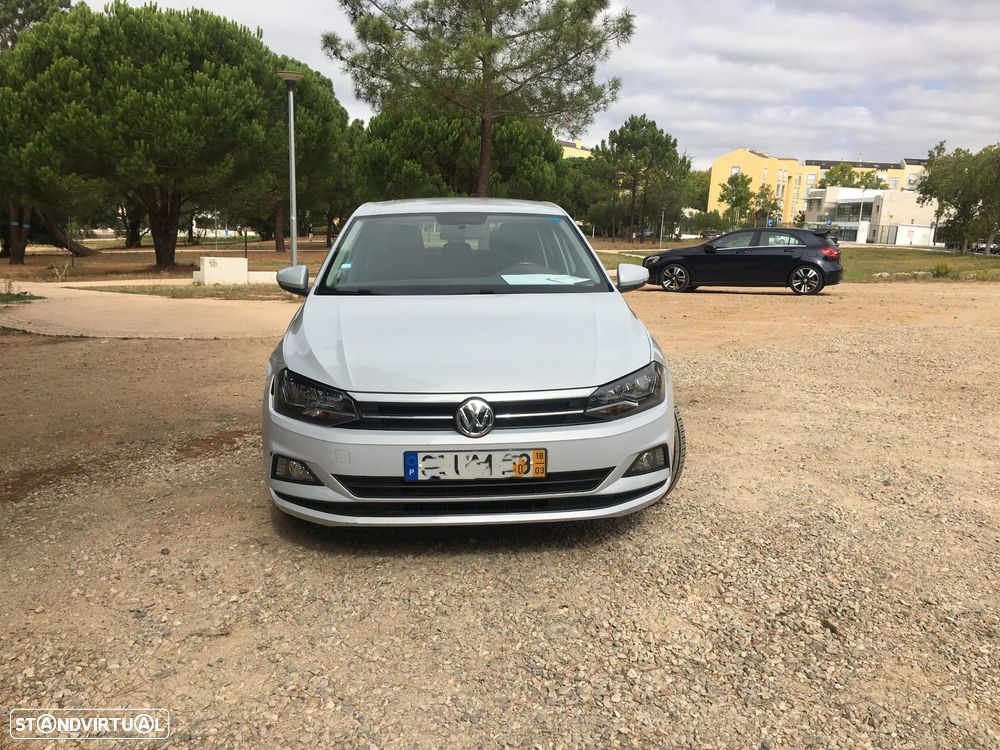 VW Polo 1.0 Confortline - 2