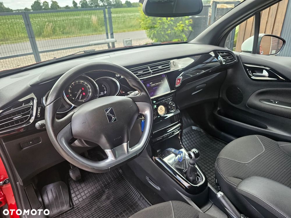 Citroën DS3 PureTech 82 CONNECTED CHIC - 6