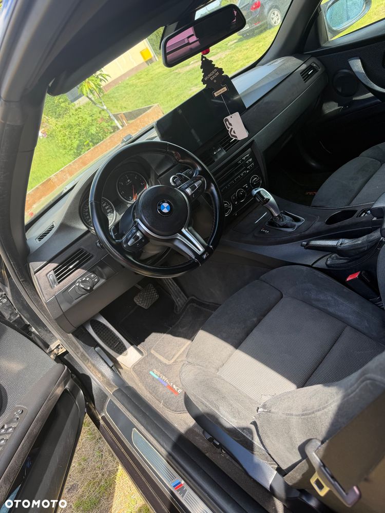BMW Seria 3 330d - 19