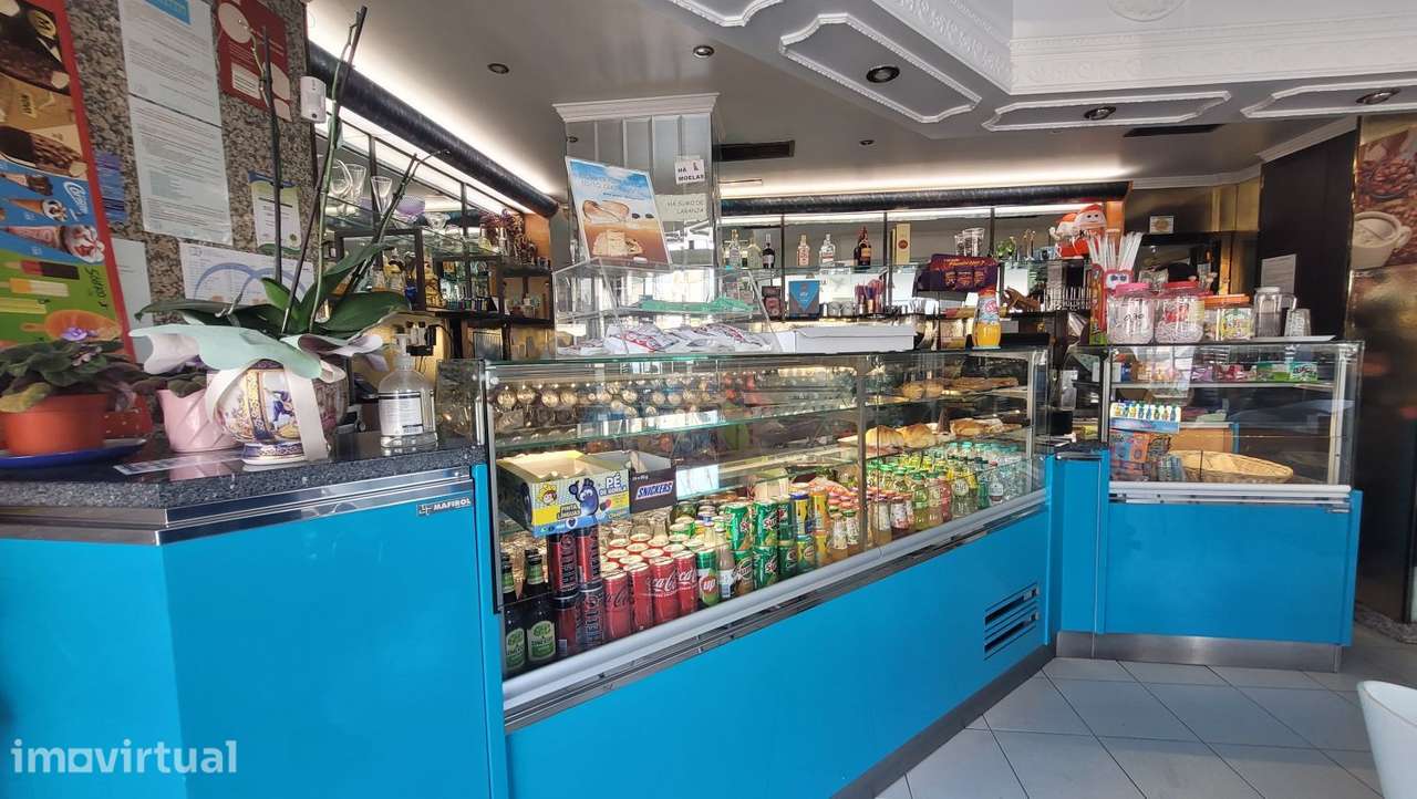 Pastelaria - Gelataria - Grande imagem: 2/16