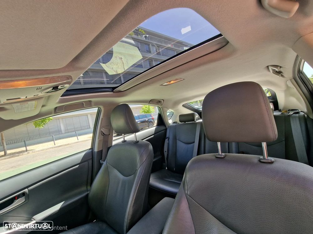 Toyota Prius 1.8 Premium +Pele+GPS+Solar - 16