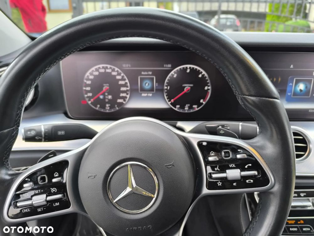 Mercedes-Benz Klasa E 200 d Business Edition 9G-TRONIC - 14
