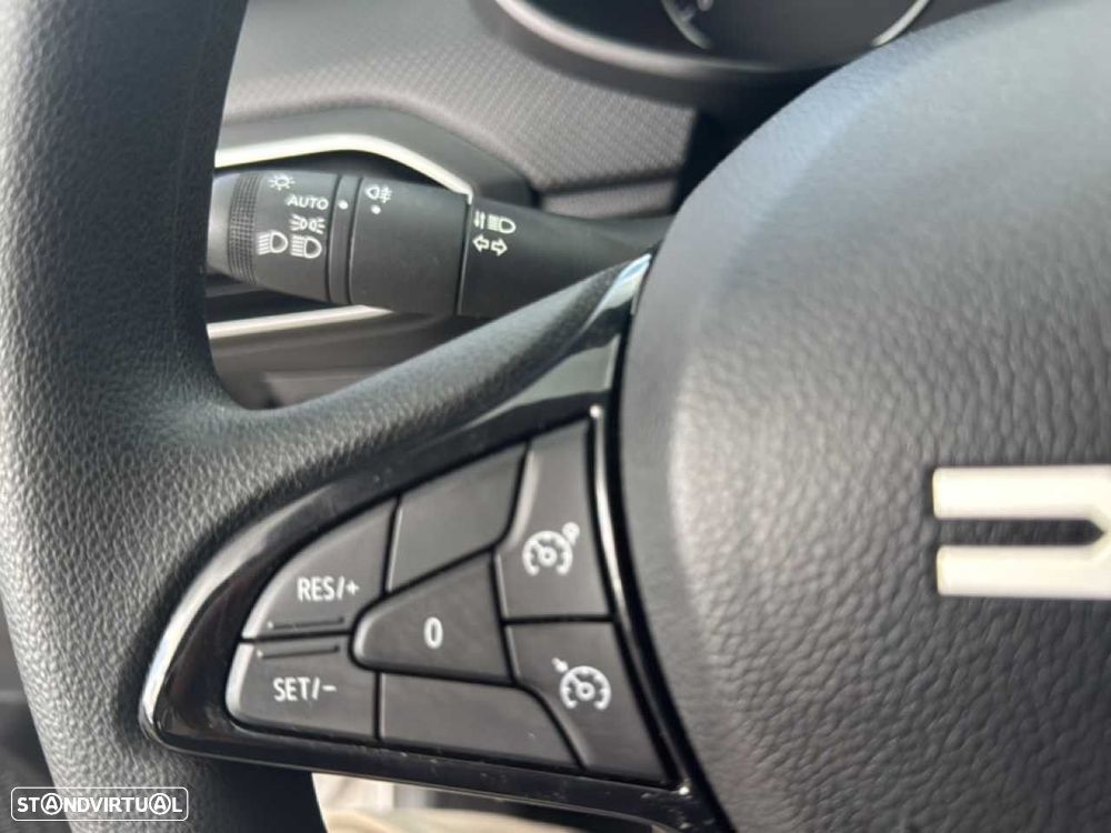 Dacia Sandero - 13