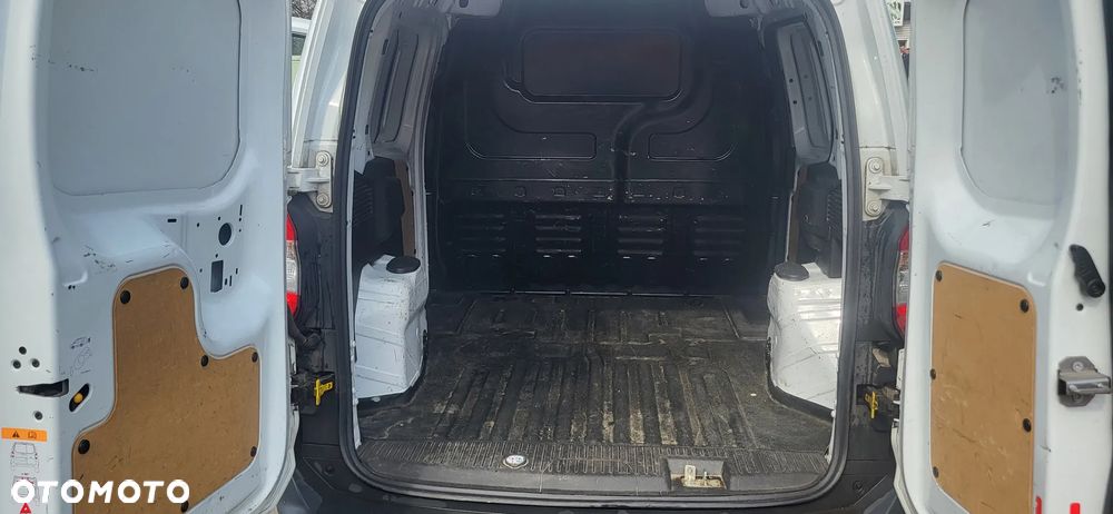 Ford Courier - 20