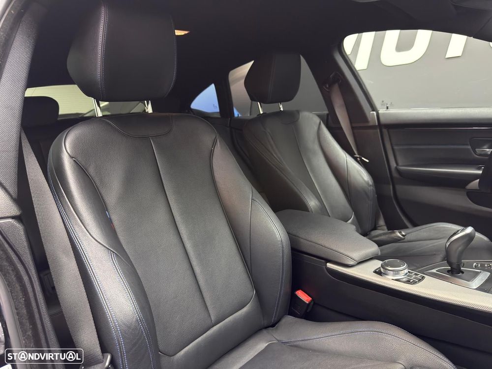 BMW 420 Gran Coupé d xDrive Pack Desportivo M Auto - 43