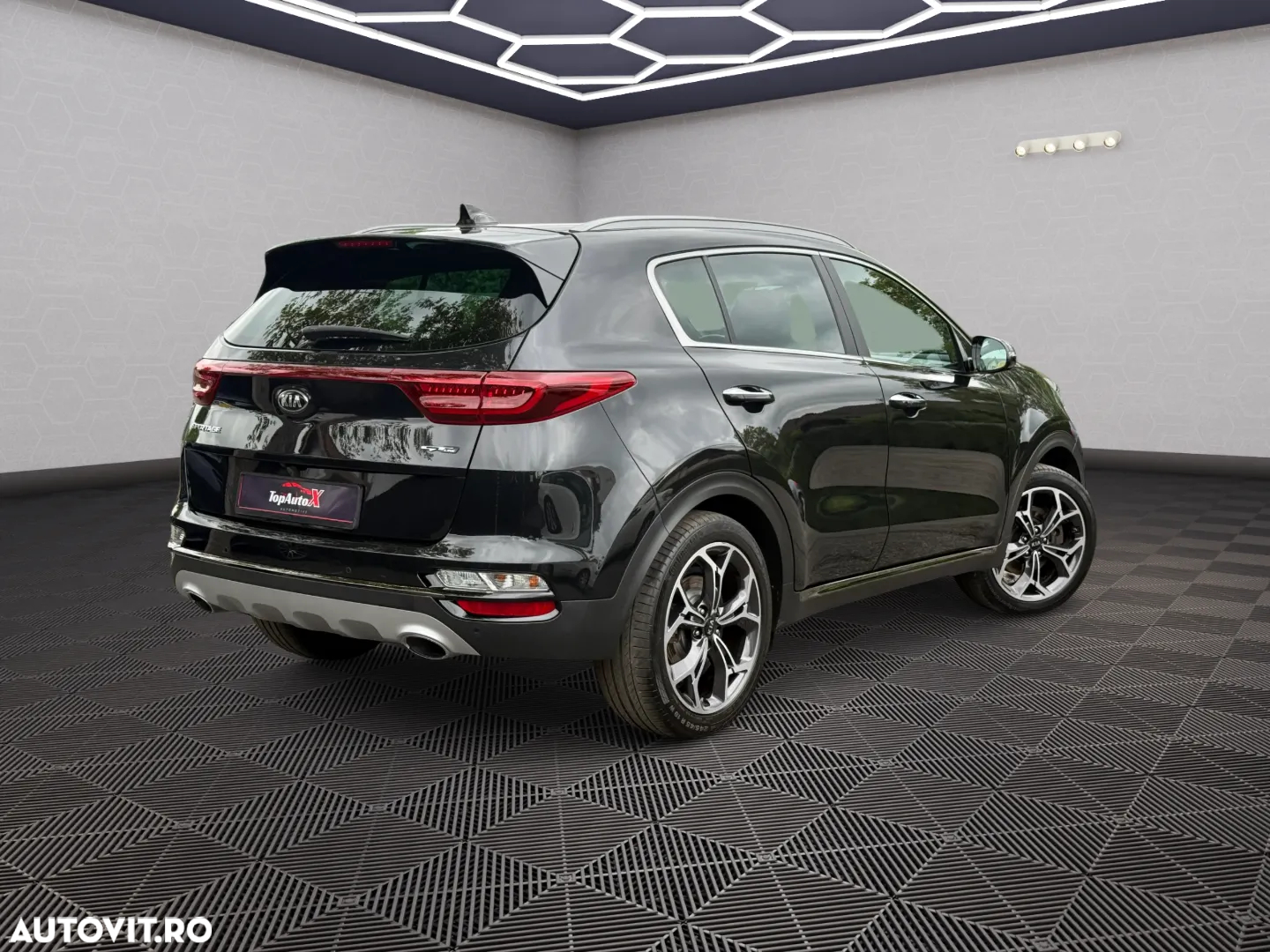 Kia Sportage 2.0 CRDI AWD Eco-Dynamics+ (48V M-H) Aut. GT LINE - 16