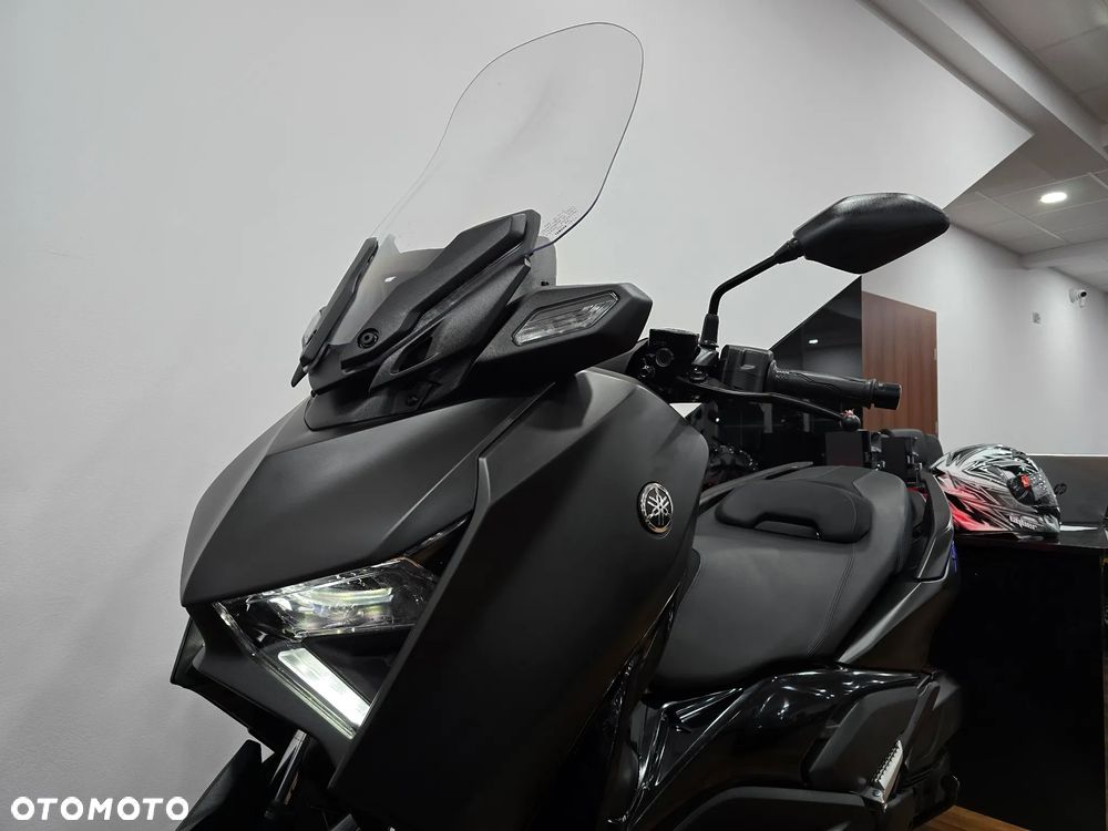 Yamaha X-max - 24