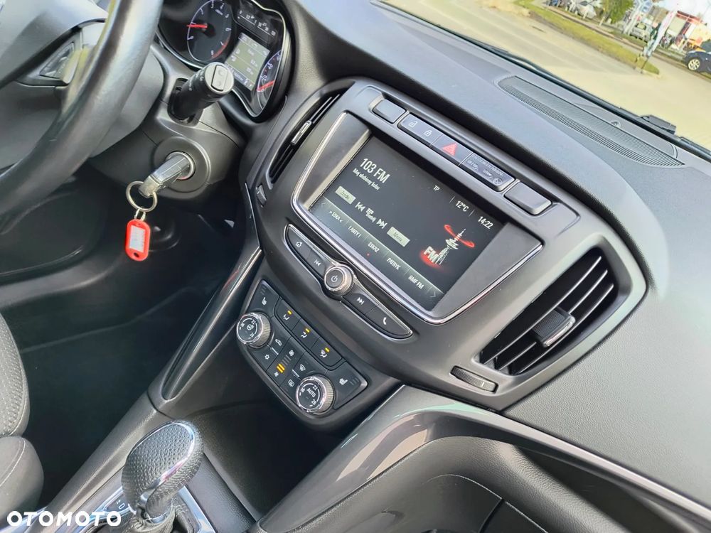 Opel Zafira Tourer 1.4 Turbo Automatik Innovation - 17