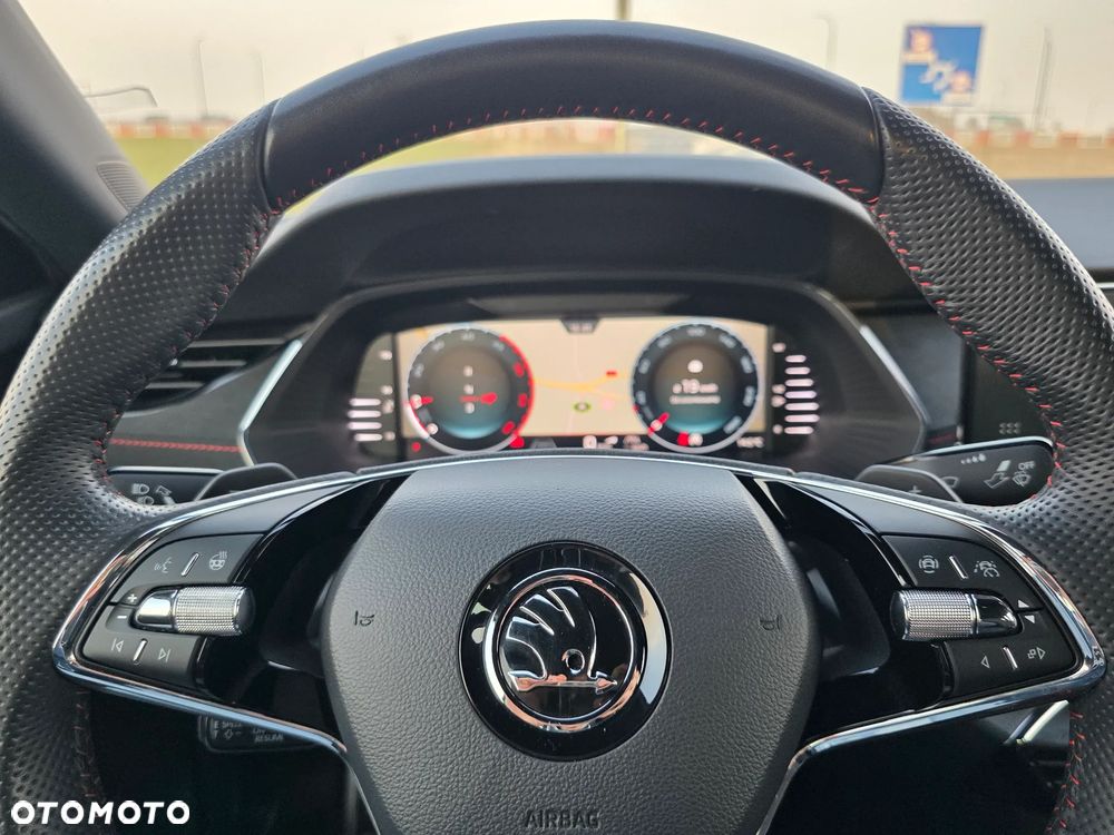 Skoda Octavia 2.0 TDI 4x4 RS DSG - 16