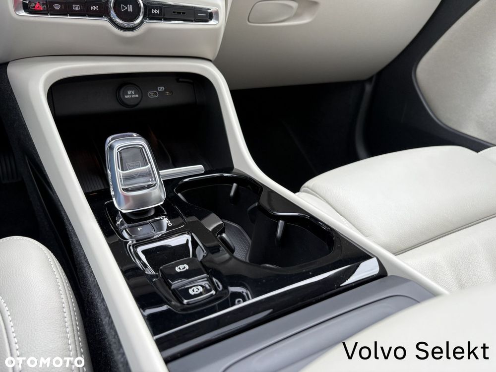 Volvo XC 40 - 14