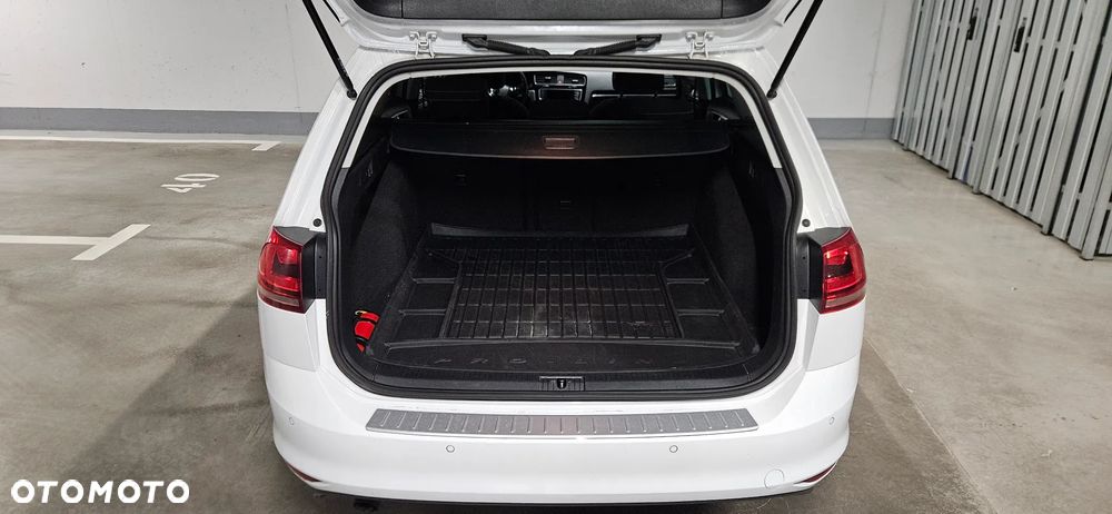 Volkswagen Golf VII 1.6 TDI BMT Highline DSG - 10
