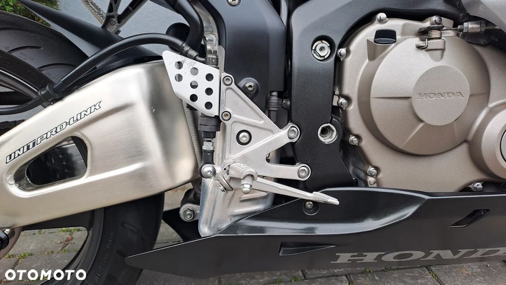Honda CBR - 18