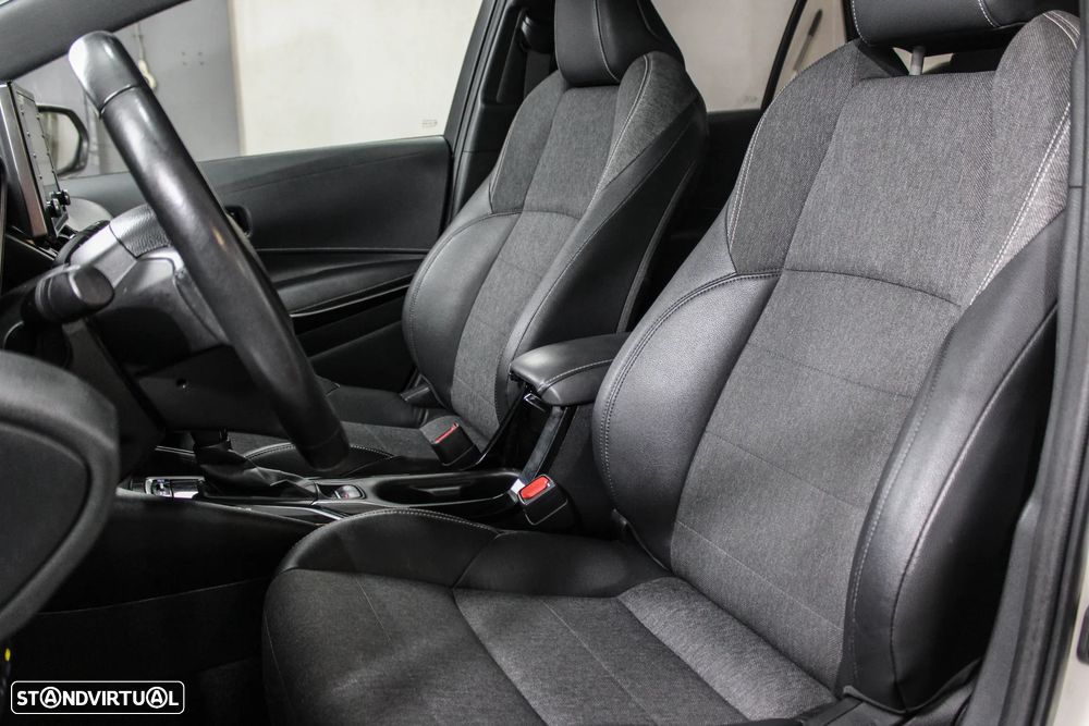 Toyota Corolla Touring Sports 1.8 Hybrid Comfort+P.Sport - 7