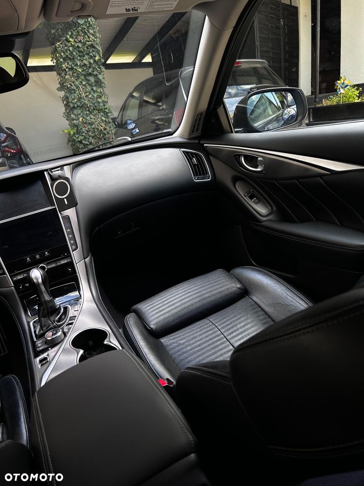 Infiniti Q50 Q50S 3.0t Sport Tech - 10