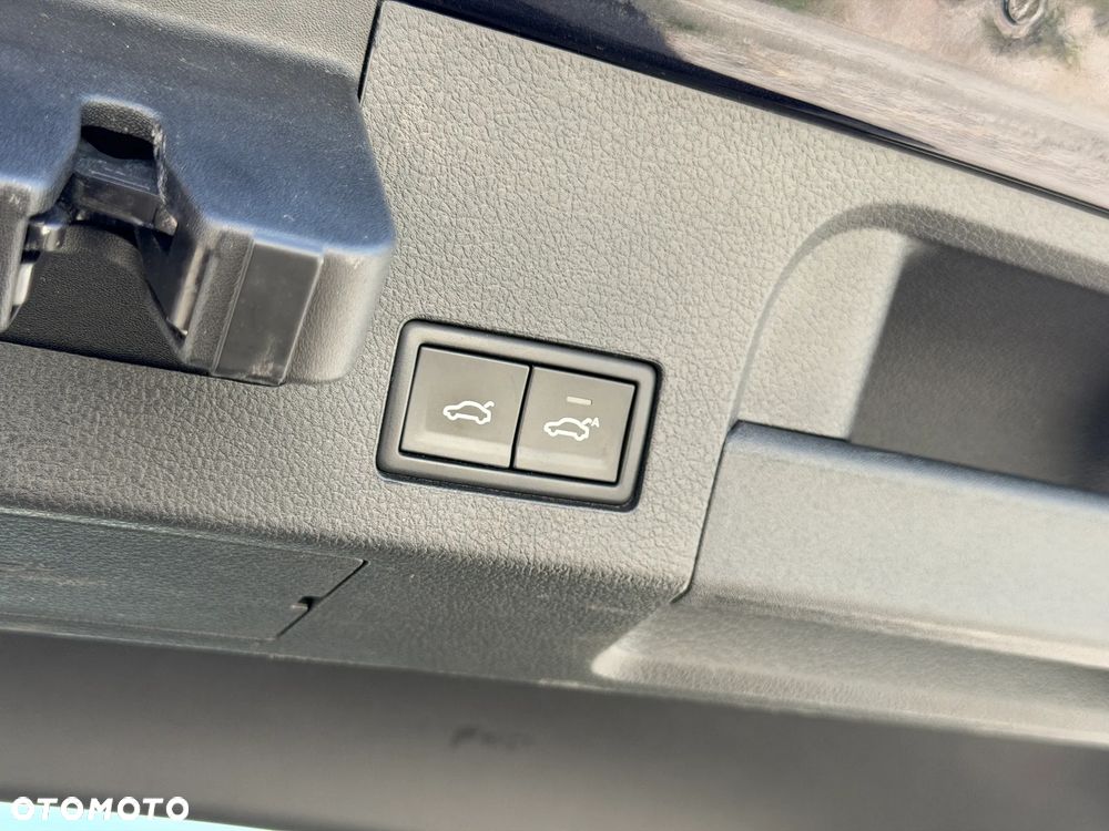 Volkswagen Arteon 2.0 TDI SCR DSG Elegance - 38