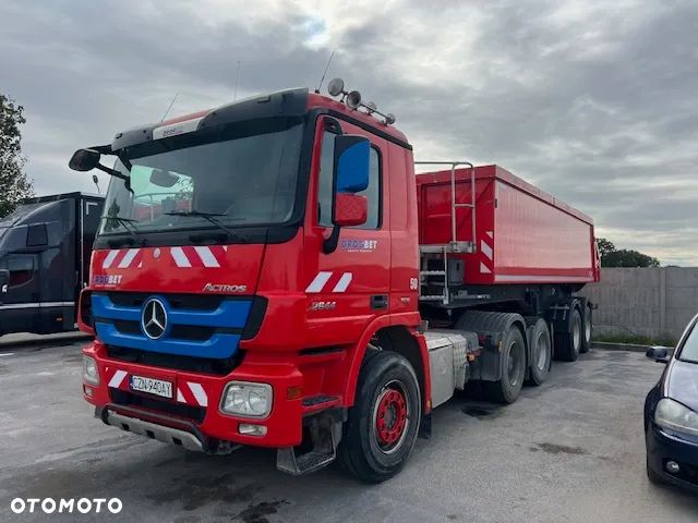 Mercedes-Benz 2644 - 1