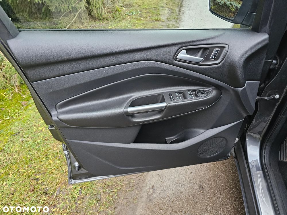 Ford Kuga 2.0 TDCi 4x4 Individual - 16