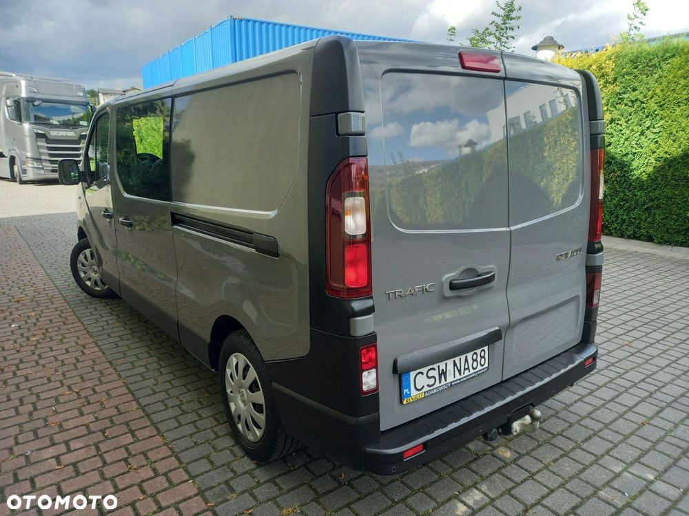 Renault Trafic - 8