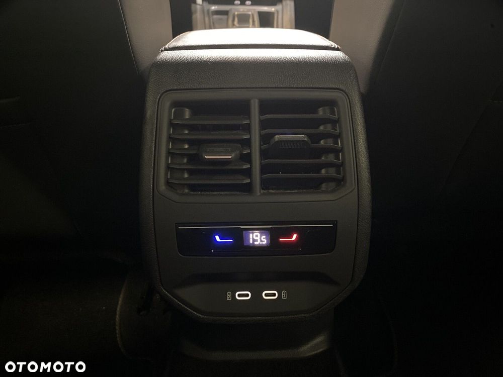 Cupra Formentor 1.5 TSI DSG - 33