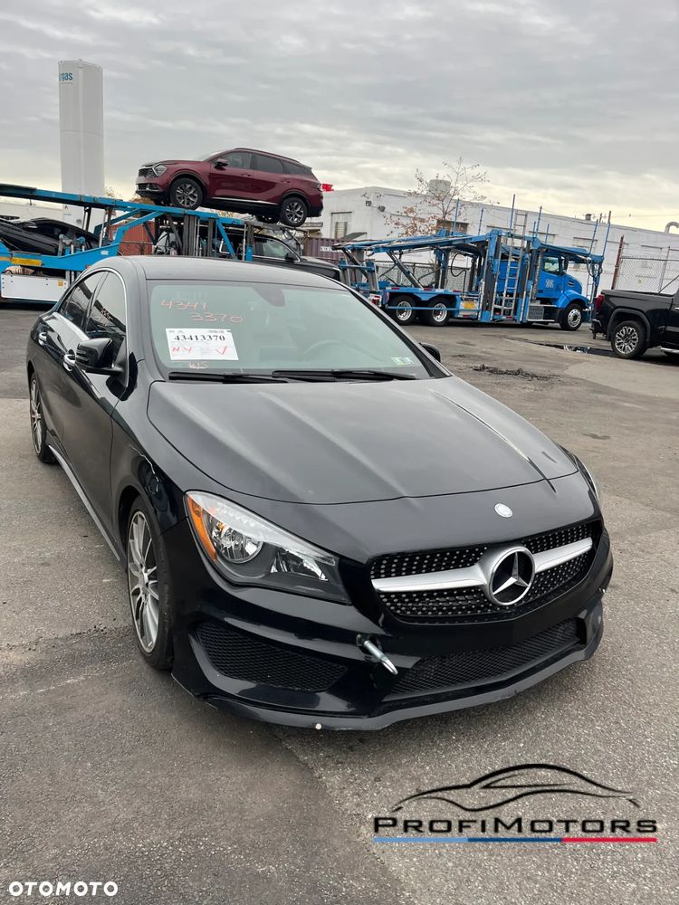 Mercedes-Benz CLA 250 4-Matic AMG Line - 2