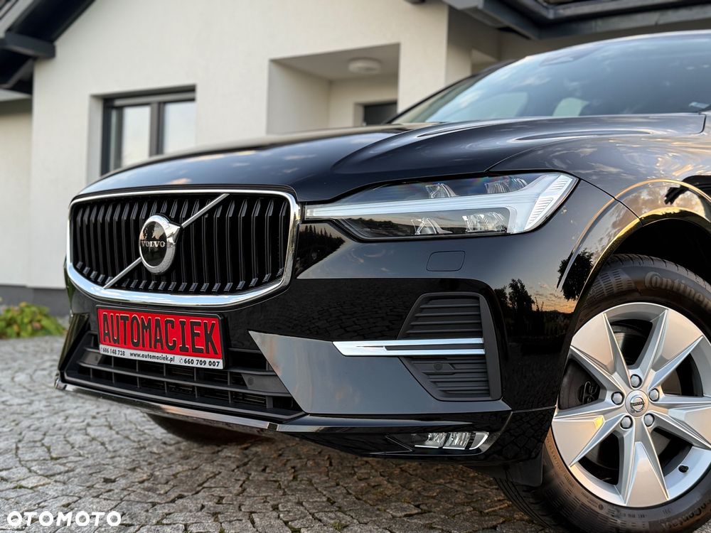Volvo XC 60 B4 D Geartronic Momentum Pro - 5