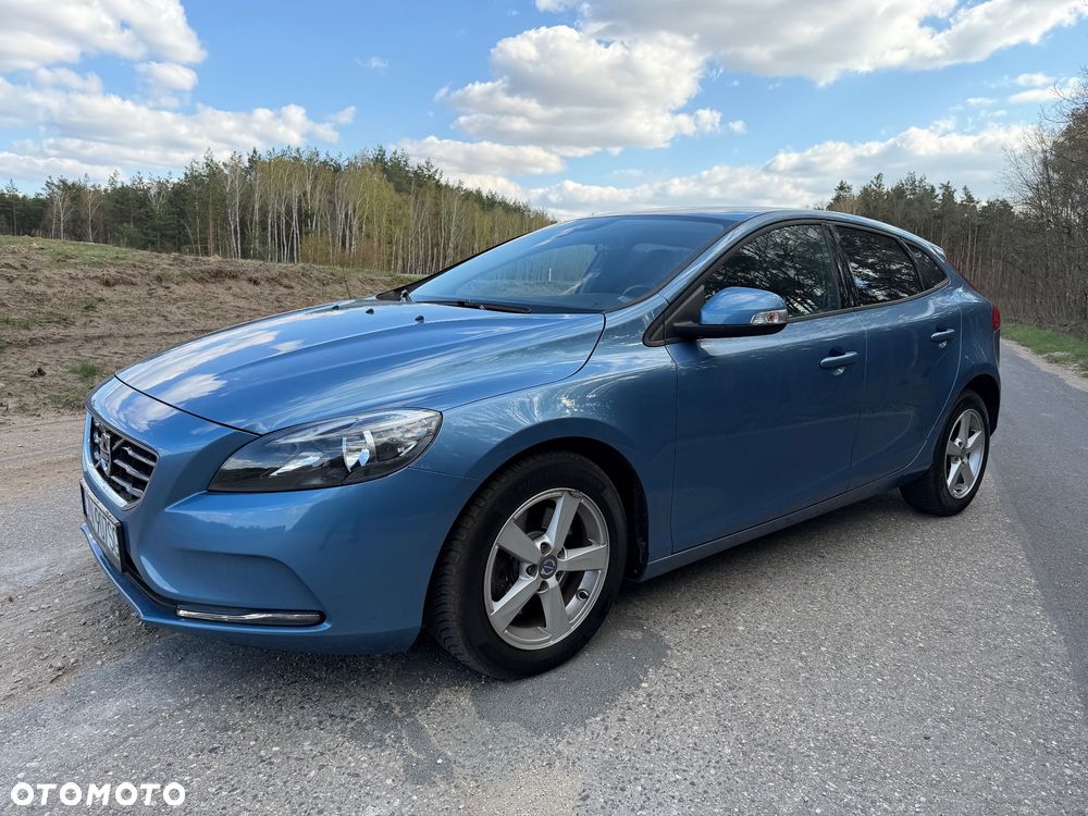 Volvo V40 T2 Ocean Race - 12