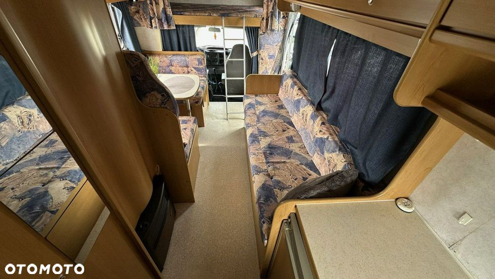 Ford Transit - 22