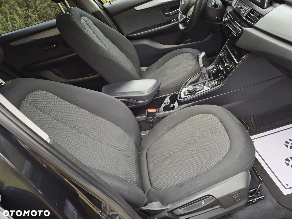 BMW Seria 2 218i Advantage - 18