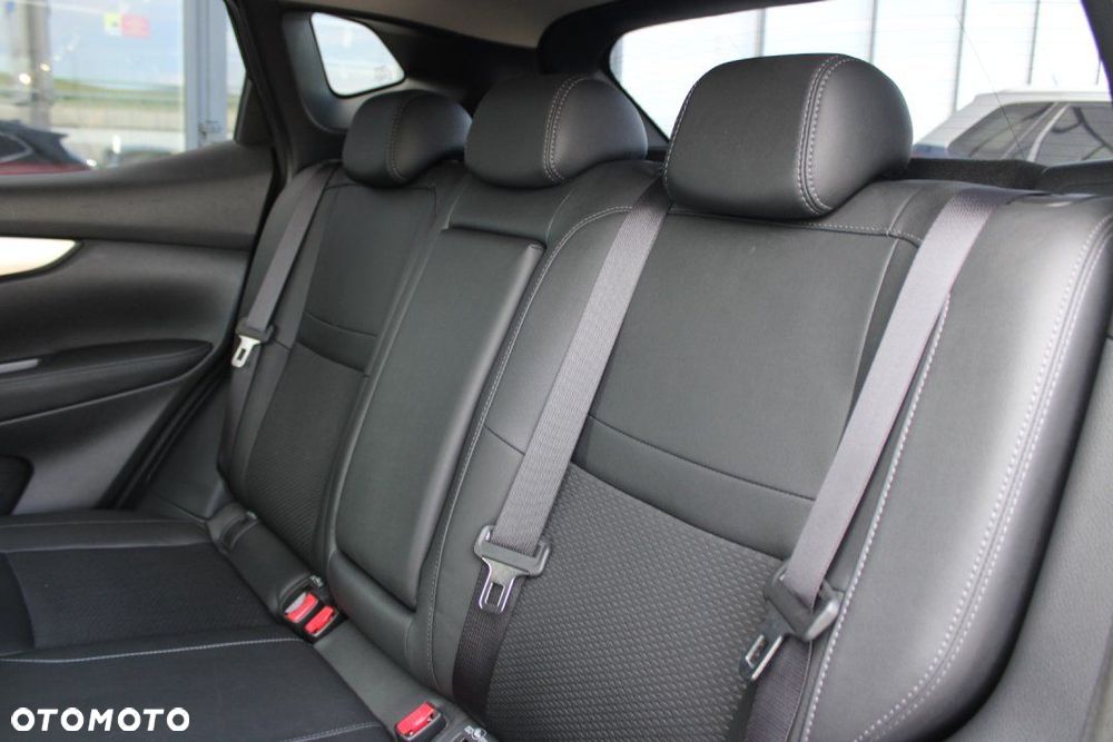 Nissan Qashqai - 17