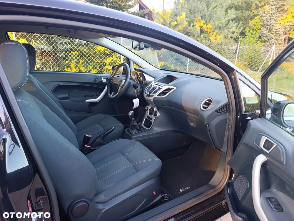 Ford Fiesta 1.25 Titanium - 9
