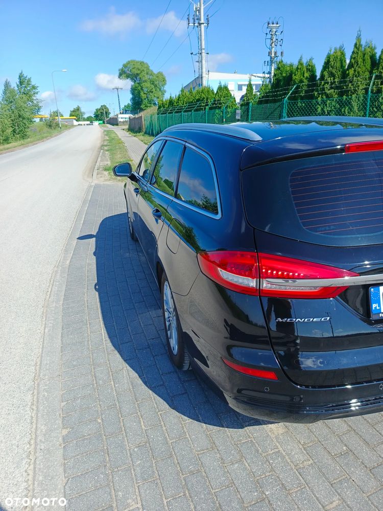 Ford Mondeo 2.0 Hybrid Titanium - 10