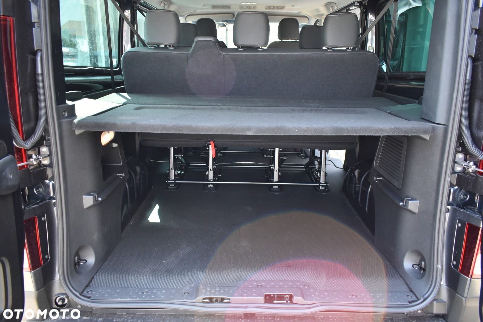 Renault Trafic - 24