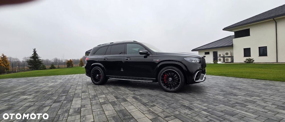 Mercedes-Benz GLS - 11