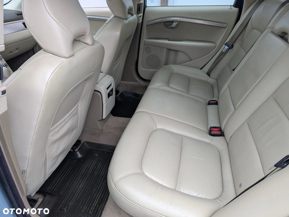 Volvo V70 - 21
