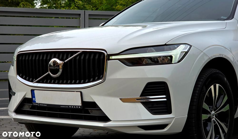Volvo XC 60 B4 B Momentum Pro - 23