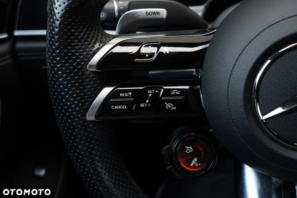 Mercedes-Benz AMG GT 43 4-Matic+ - 23