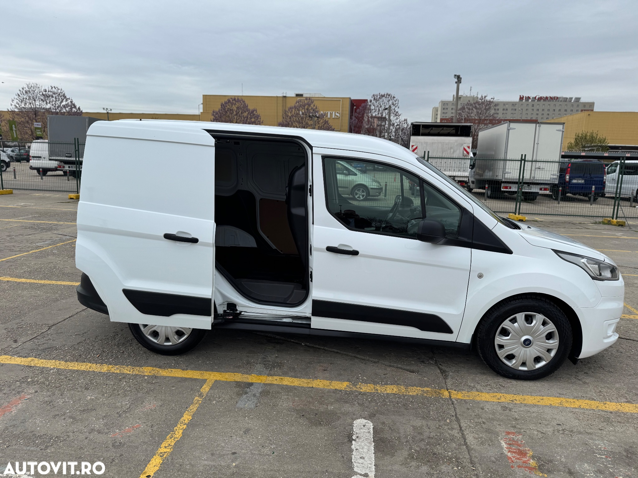 Ford Transit Connect 1.5 EcoBlue 120CP 8AT DCIV SWB(L1) Trend - 9