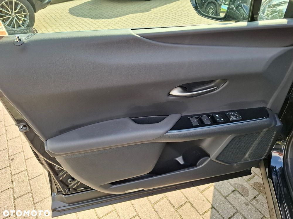 Lexus UX 250h GPF Business Edition 2WD - 12