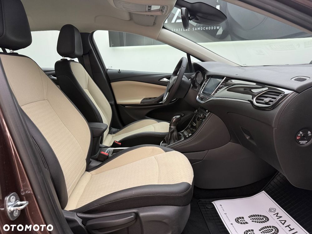 Opel Astra 1.6 D (CDTI) Start/Stop Innovation - 18