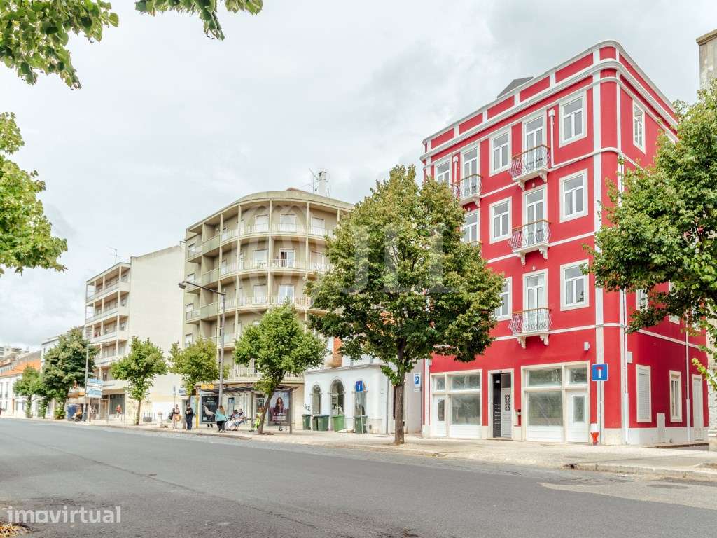 Loja, no Campo Grande 264, em Lisboa - Grande imagem: 4/27